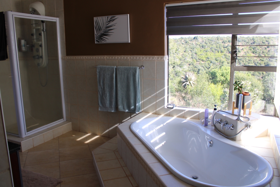 4 Bedroom Property for Sale in Swartruggens North West